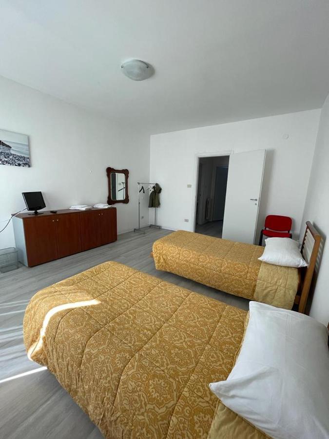 La Terrazza Apartment กาญารี ภายนอก รูปภาพ